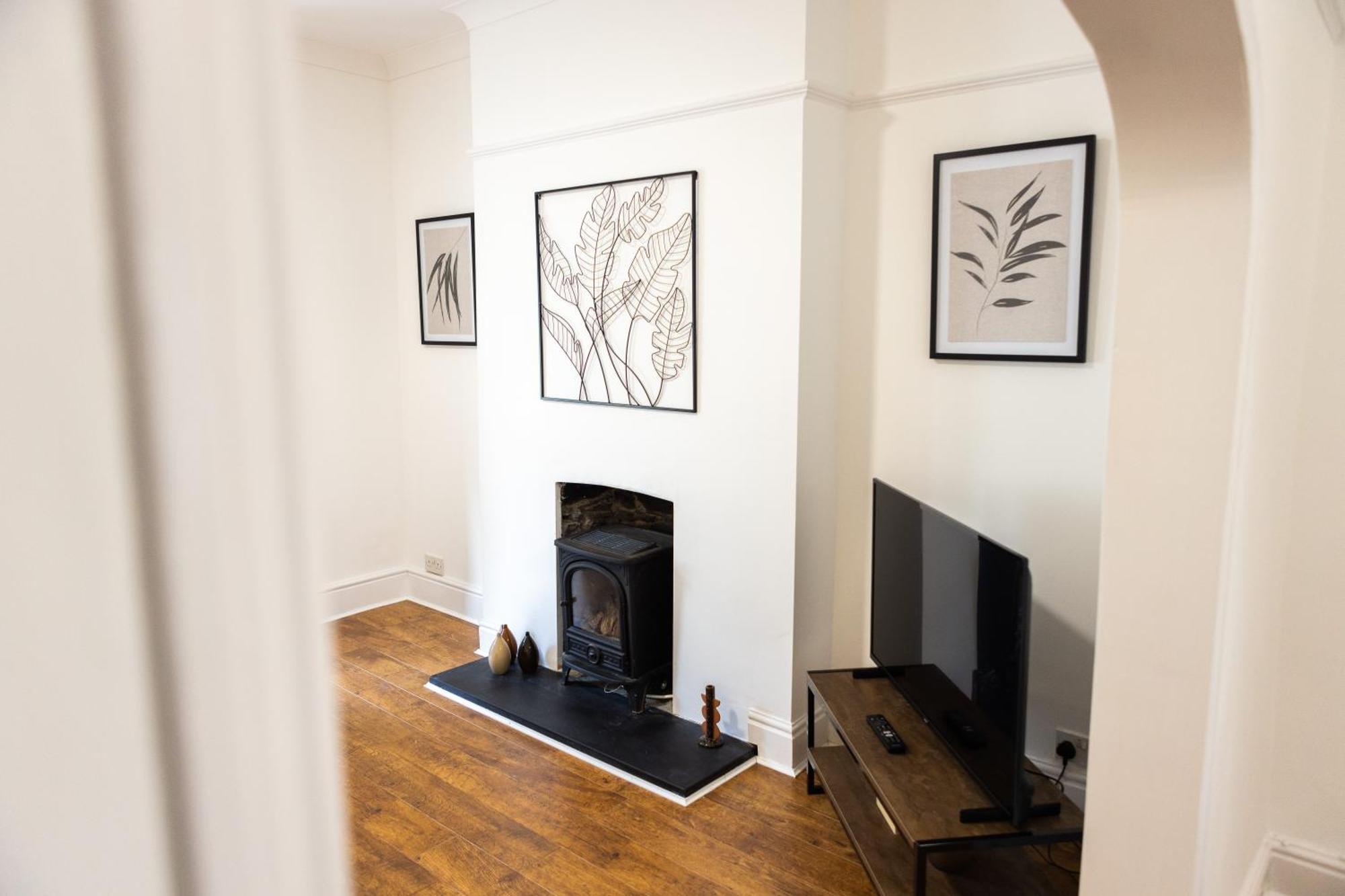 Spacious From In Holiday home